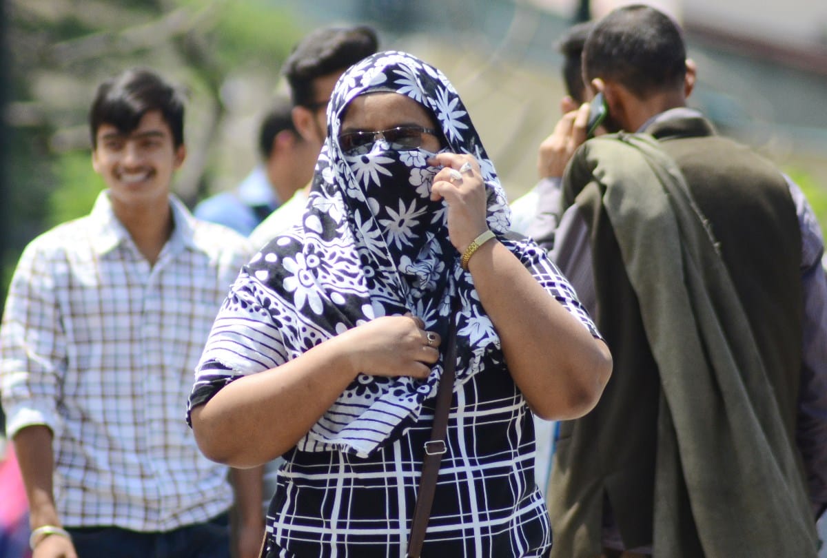 Heat waves in Himachal Pradesh Una at 45 degree Celsius