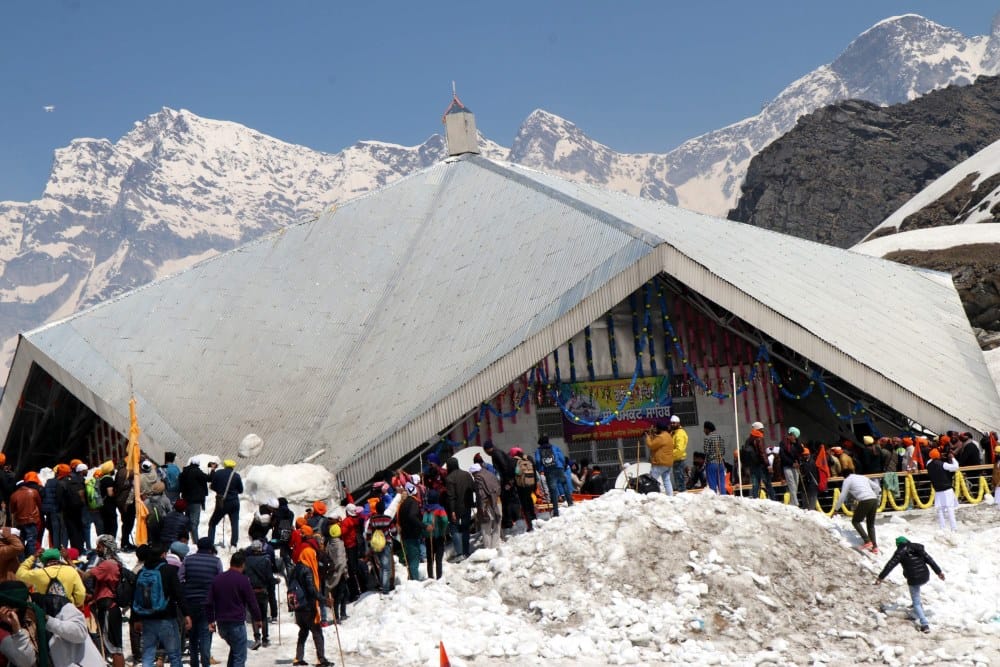 Important Tips during Snow Covered Hemkund sahib yatra 2019