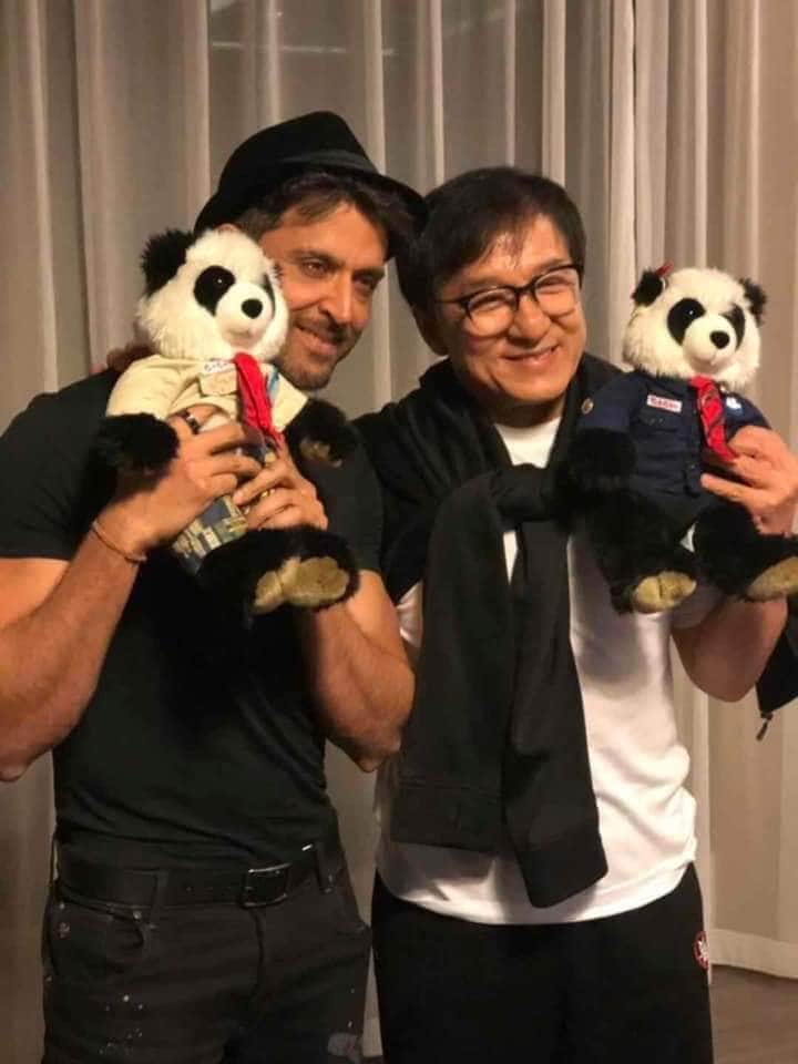Hrithik Roshan meet Jackie Chan in china