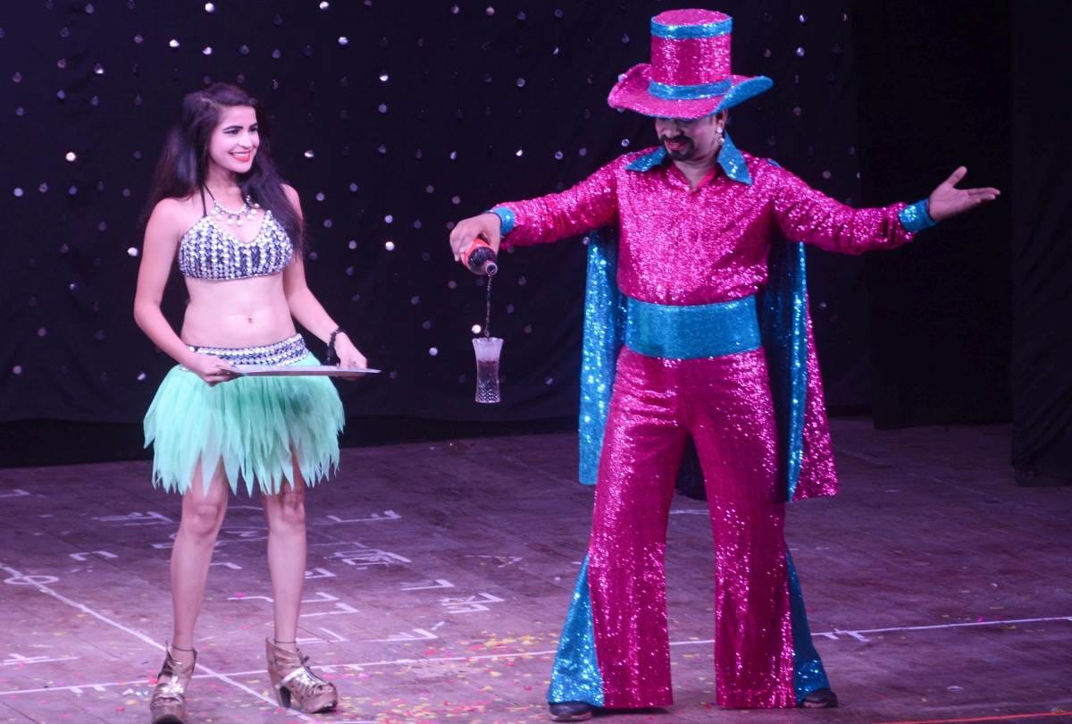 magic show of magician OP sharma in lucknow