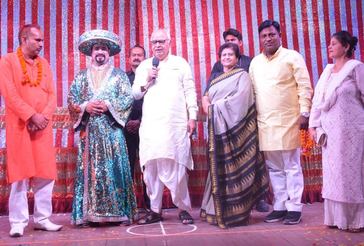 magic show of magician OP sharma in lucknow