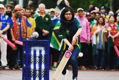 Nobel prize winner malala yousafzai birthday special know interesting facts of her life