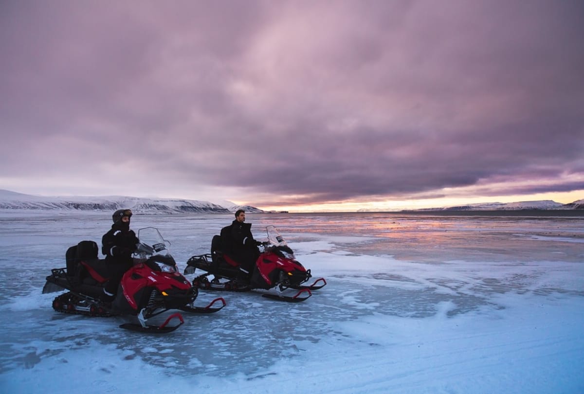 plan a trip to e 69 last road to world north pole adventure tour with friends