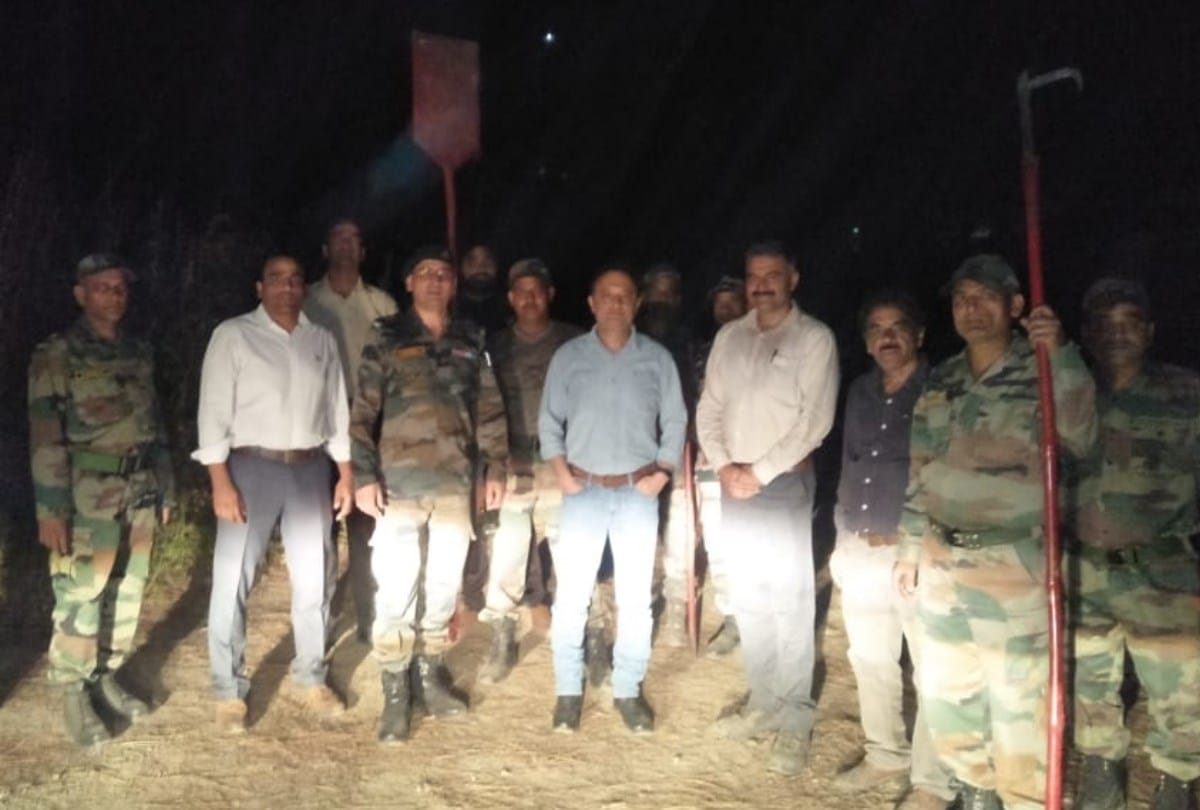 राजधानी के जंगलों में भड़की आग, बुलानी पड़ी सेना