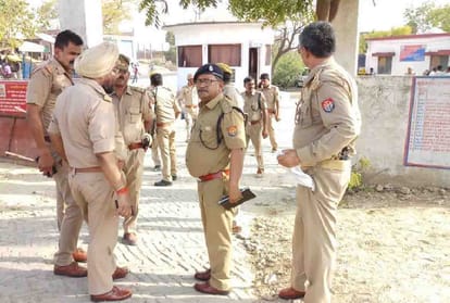 Astrologer told dead body location then villages surrounded the police