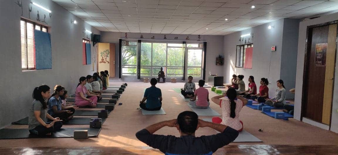 yog nidra session in vedic yog kendra dehradun