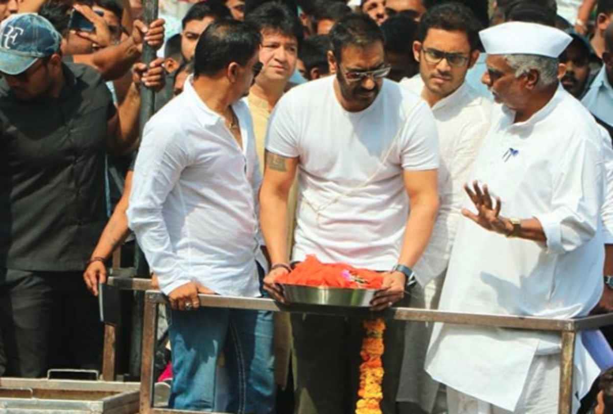 pm narendra modi mourns Veeru Devgan in personal note ajay devgan deeply touched
