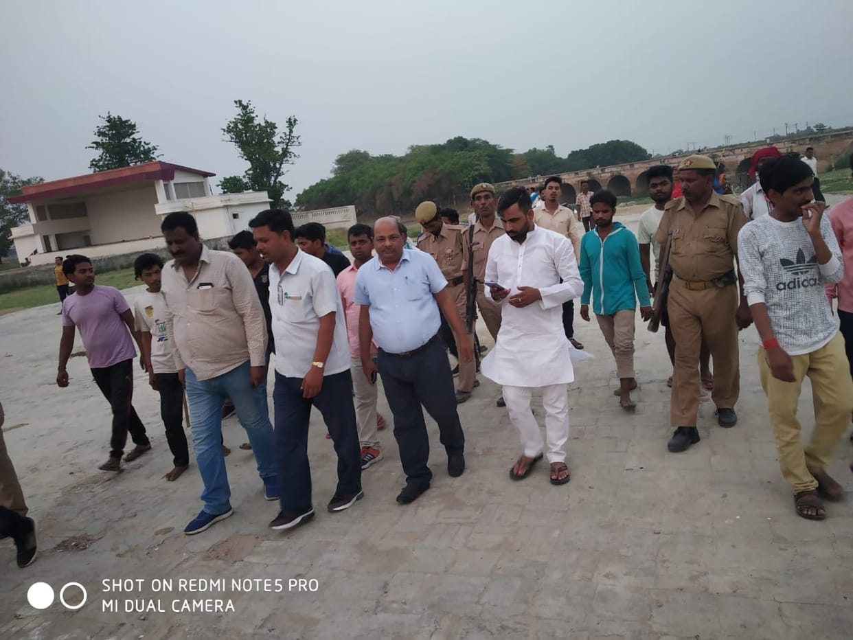 कबीर चौरा परिसर में चल रहे निर्माण कार्य का मामला