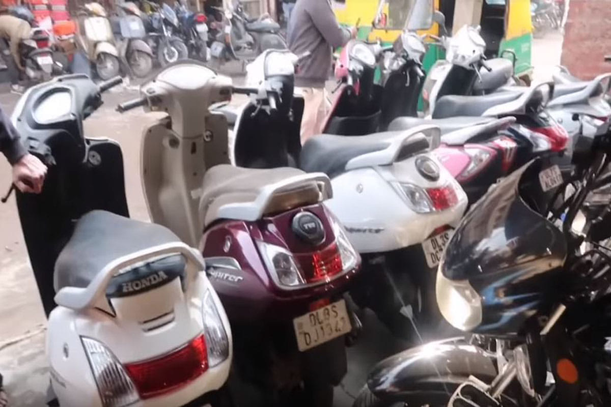 Buy Honda Activa to Hero and TVS used scooter at half price in india