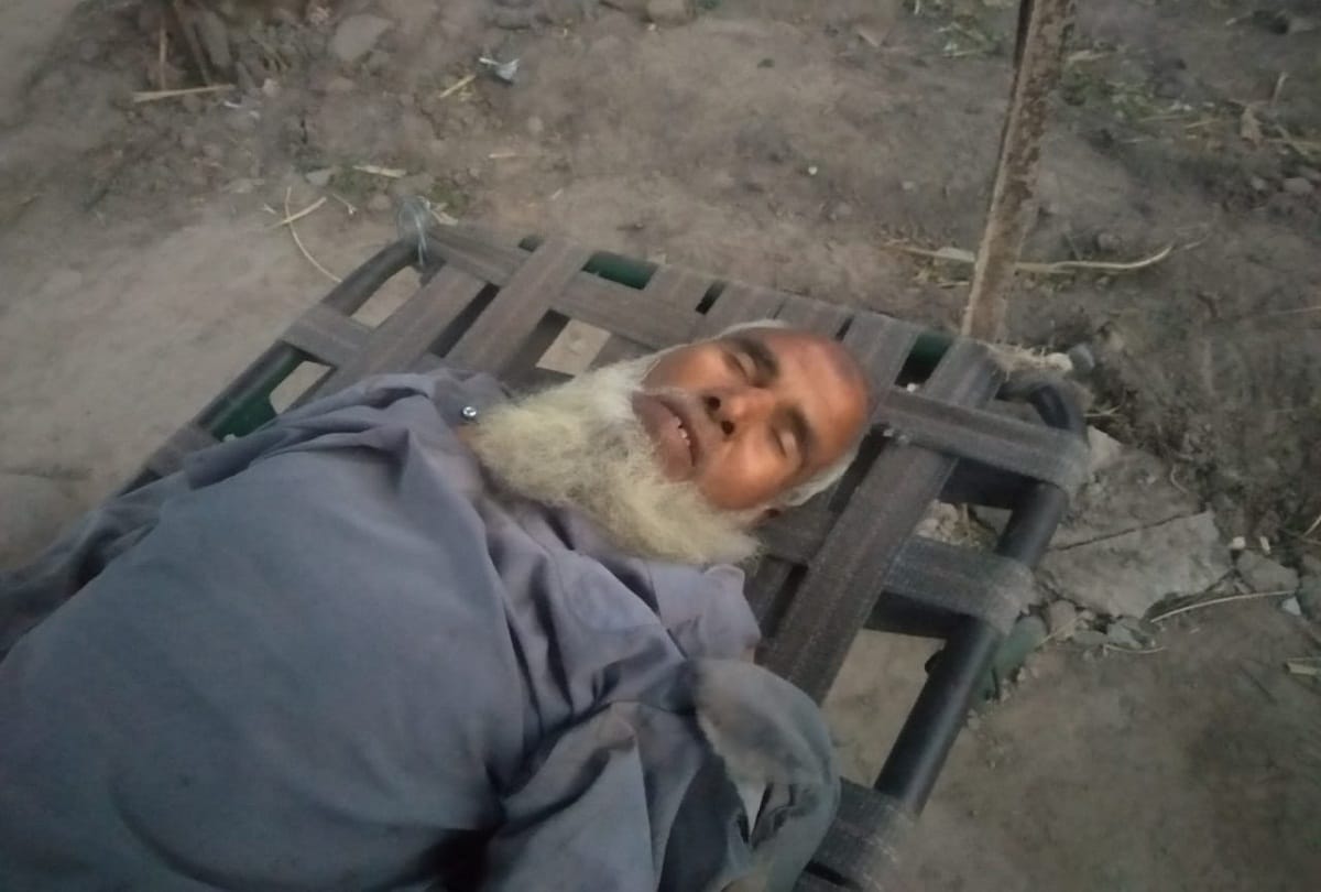 Pak citizen dead body recovered by 92 Bn BSF at bhag nallah near BOP Nikowal, jammu and Kashmir