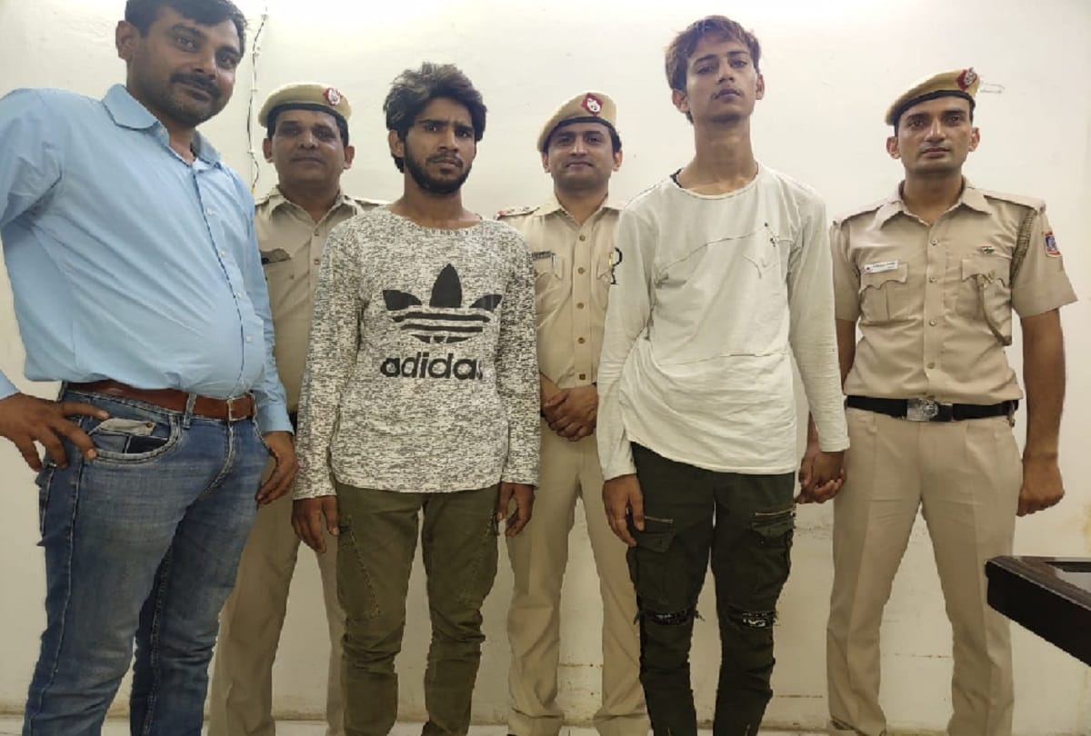 Three motorcycle borne assailants opened fire at a police team in Nizamuddin