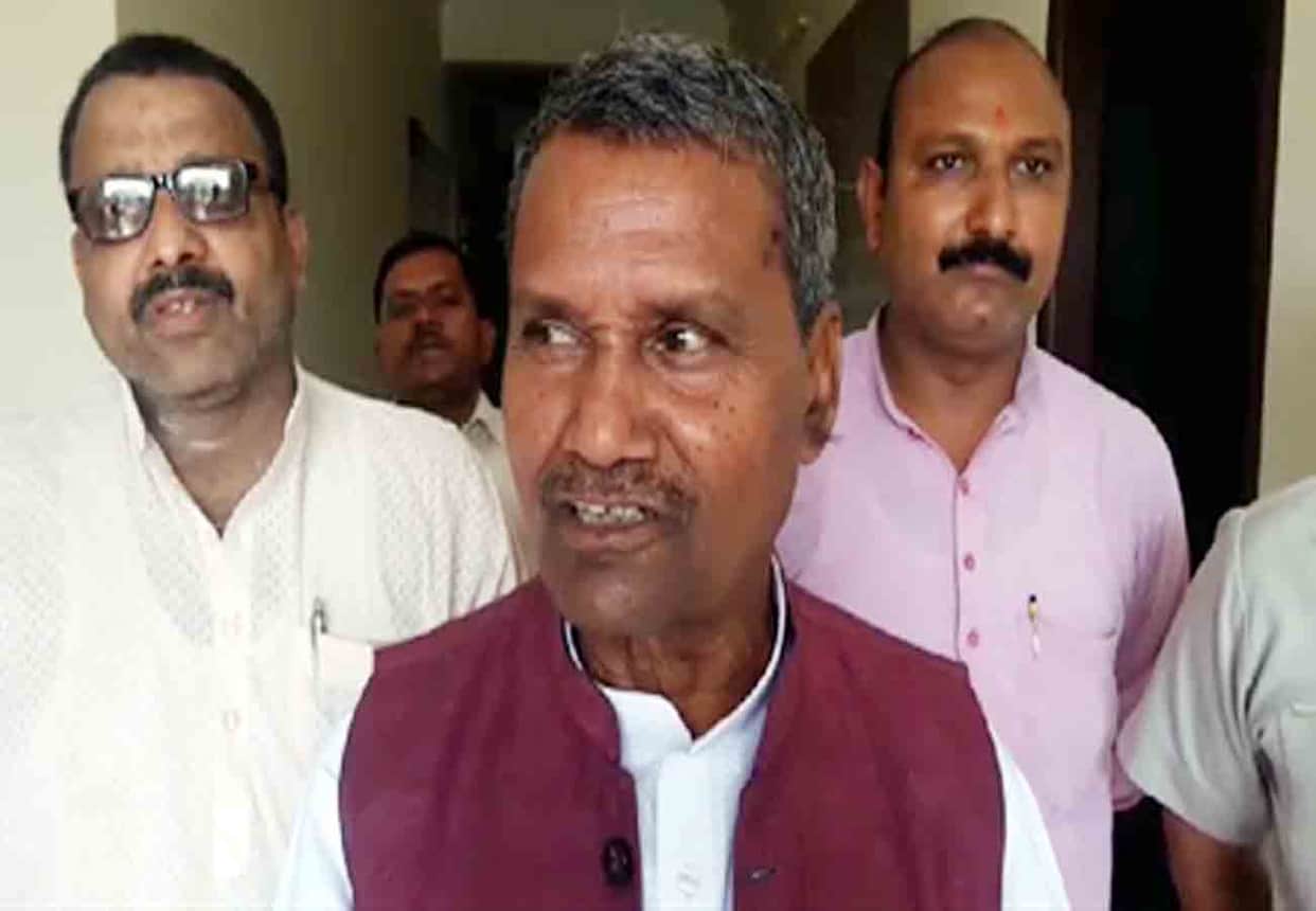 Jai Shri Ram chants and Mamata Banerjee anger, ramapti shastri statement