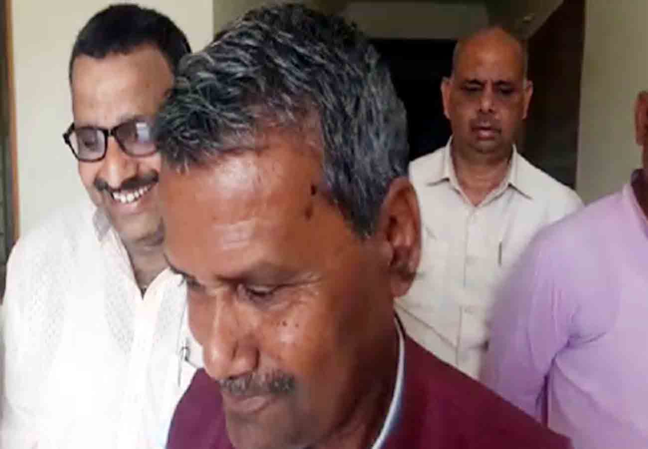 Jai Shri Ram chants and Mamata Banerjee anger, ramapti shastri statement