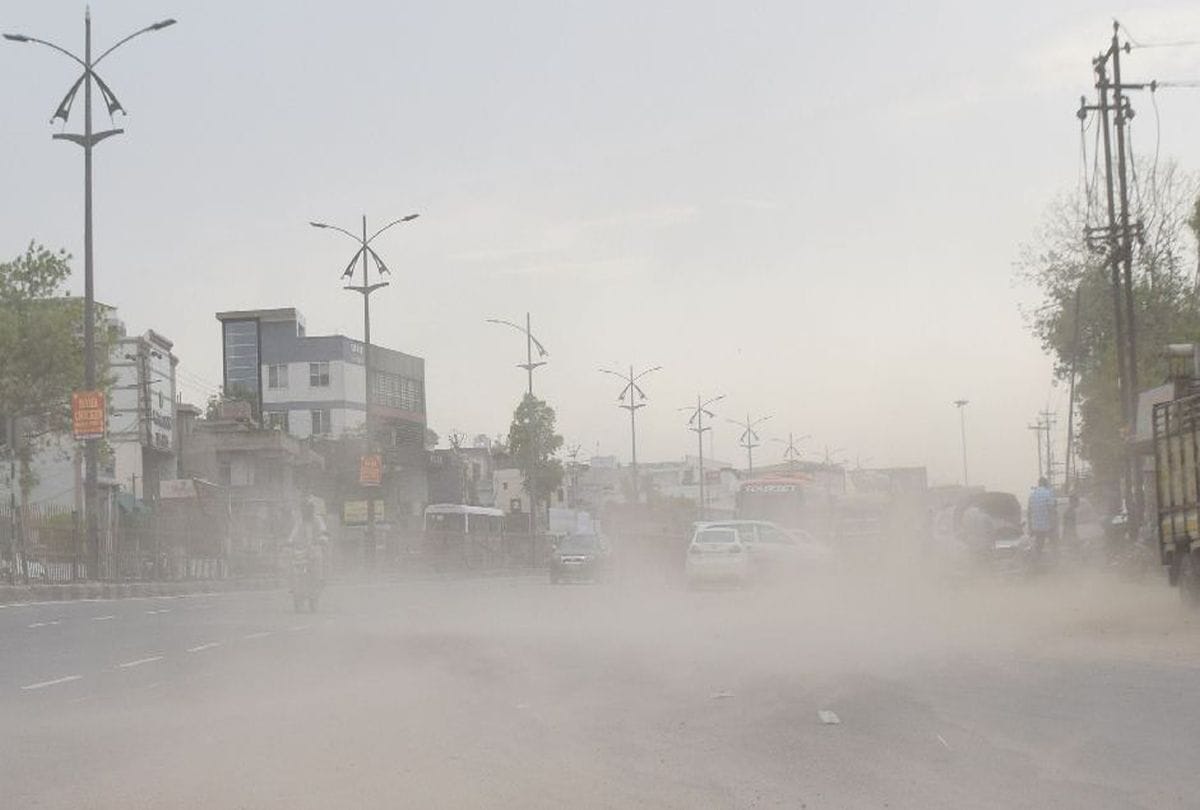 25 death because of storm in Uttar Pradesh.