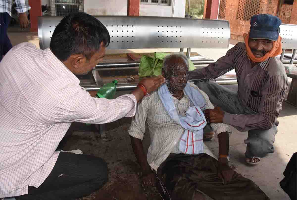 man found dead in railway station