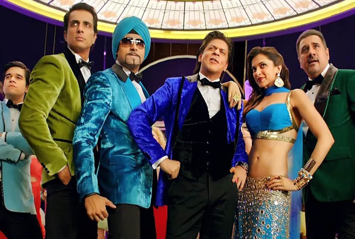 Abhishek Bachchan gets trolled After demands happy new year 2