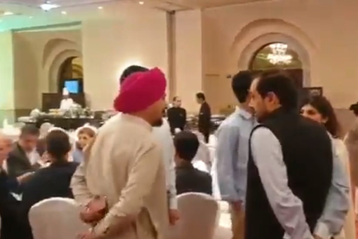 guest harassed and threatened in iftar party hosted by Indian High Commission in Islamabad