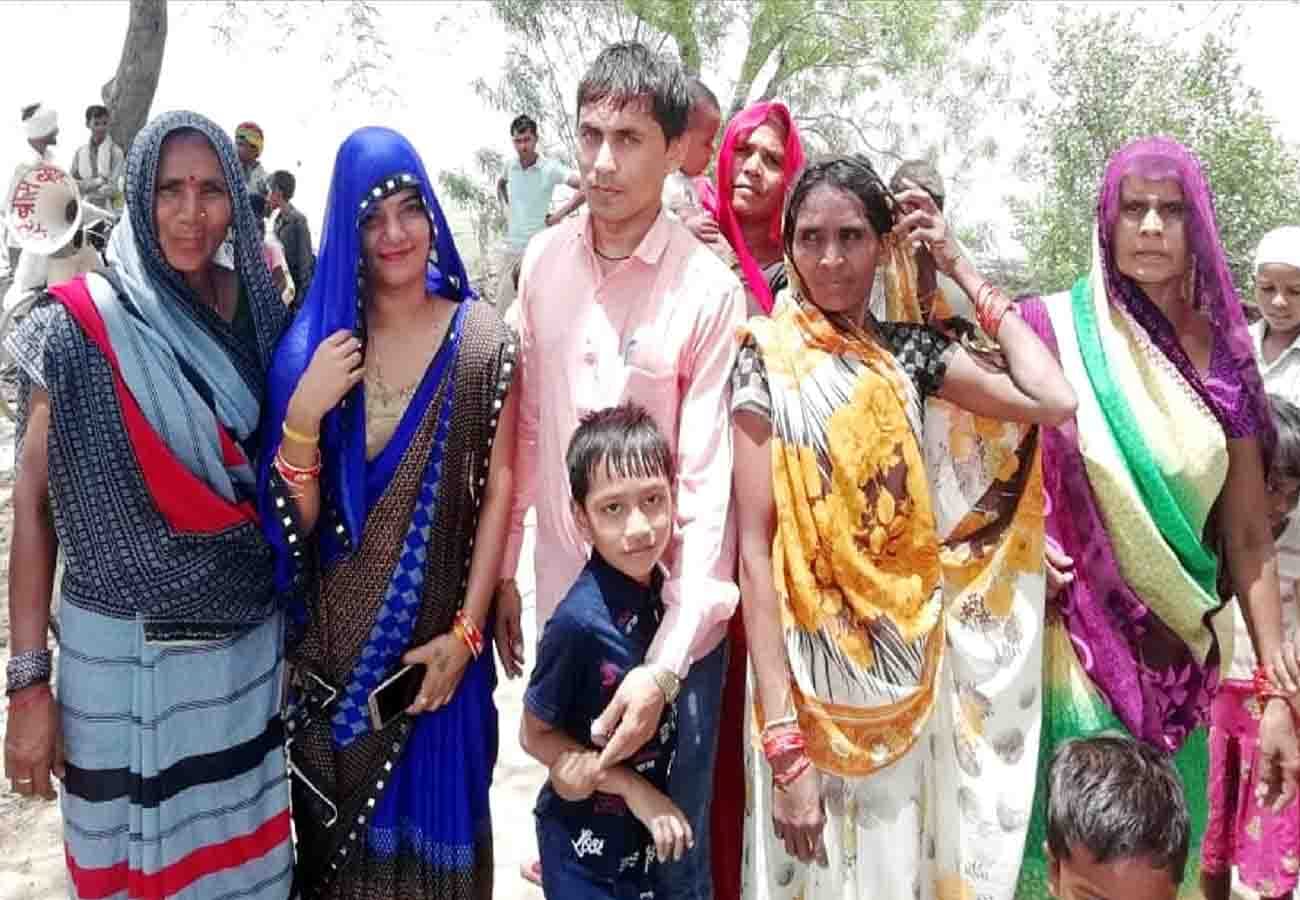 story of Sadhvi Niranjan Jyoti reach minister post in Modi cabinet, Struggle and Success