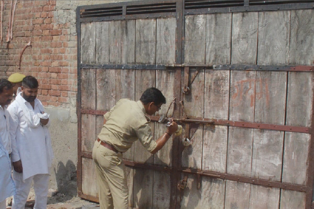 Police have raided mini slaughterhouse in Baghpat and found remains of animals
