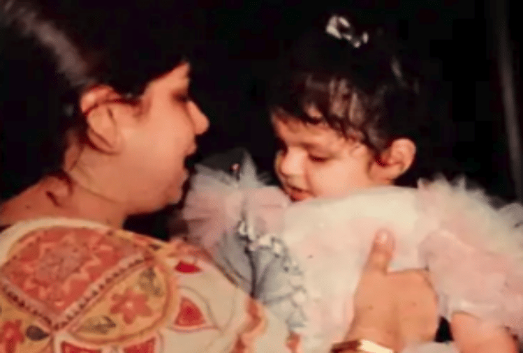 sridevi and boney kapoor wedding anniversary when mona kapoor reveals her story