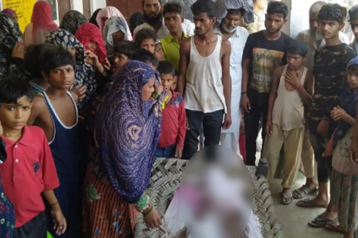 Seven years old died after fire in house during cooking in Muzaffarnagar