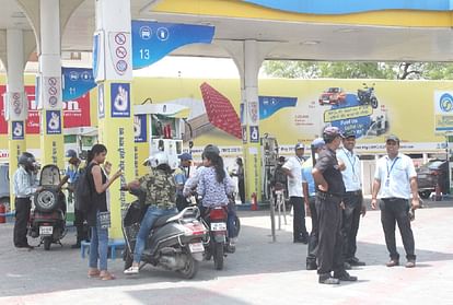 non oil marketing companies can also open petrol pump, cabinet gives approval