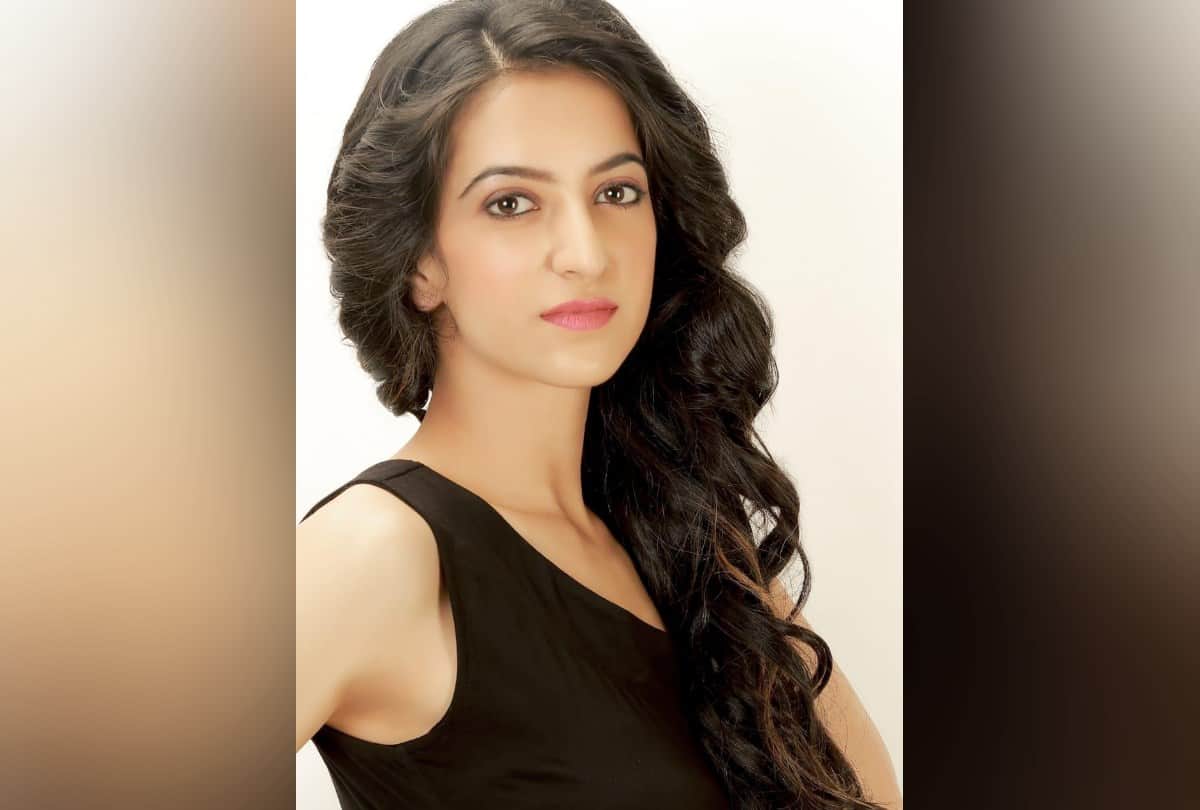 Sakshi And Nidhi in Glamanand Supermodel India Beauty Pageant