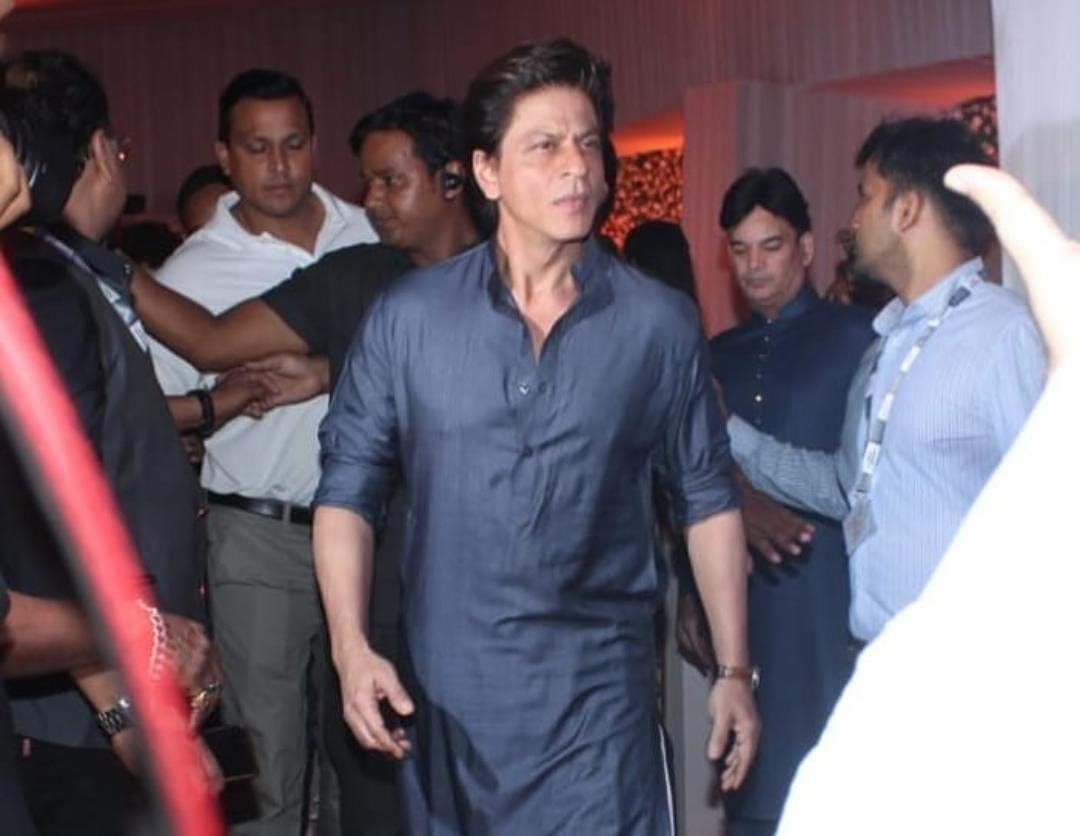 Shahrukh Khan reply to Sachin Tendulkar for For Helmet advice