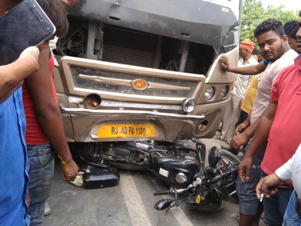two bike riders died in aciident