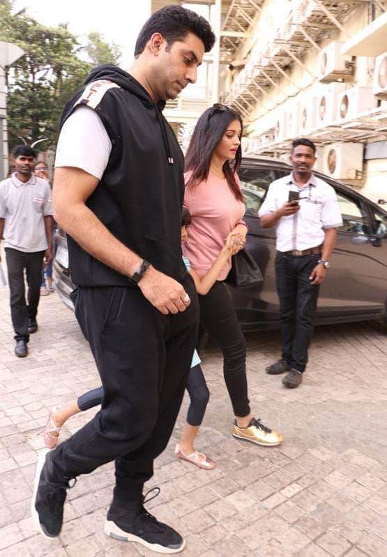aishwarya rai with daughter aaradhya spotted movie theatre in juhu