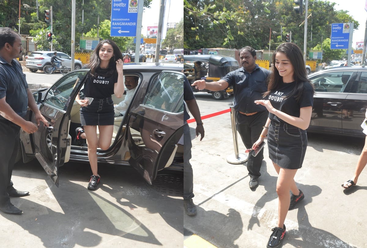 Suhana Khan ananya Pandey Dhvani Bhanushali Arhaan Khan Ishaan khattar parineeti Chopra Spotted