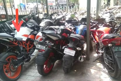 eigh stunt bazz arrested in lucknow