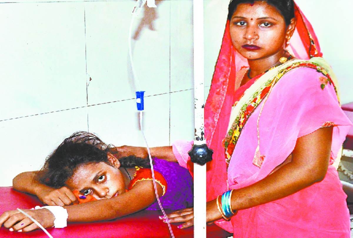 history sheeter shoots in dargah mela, creates stampede