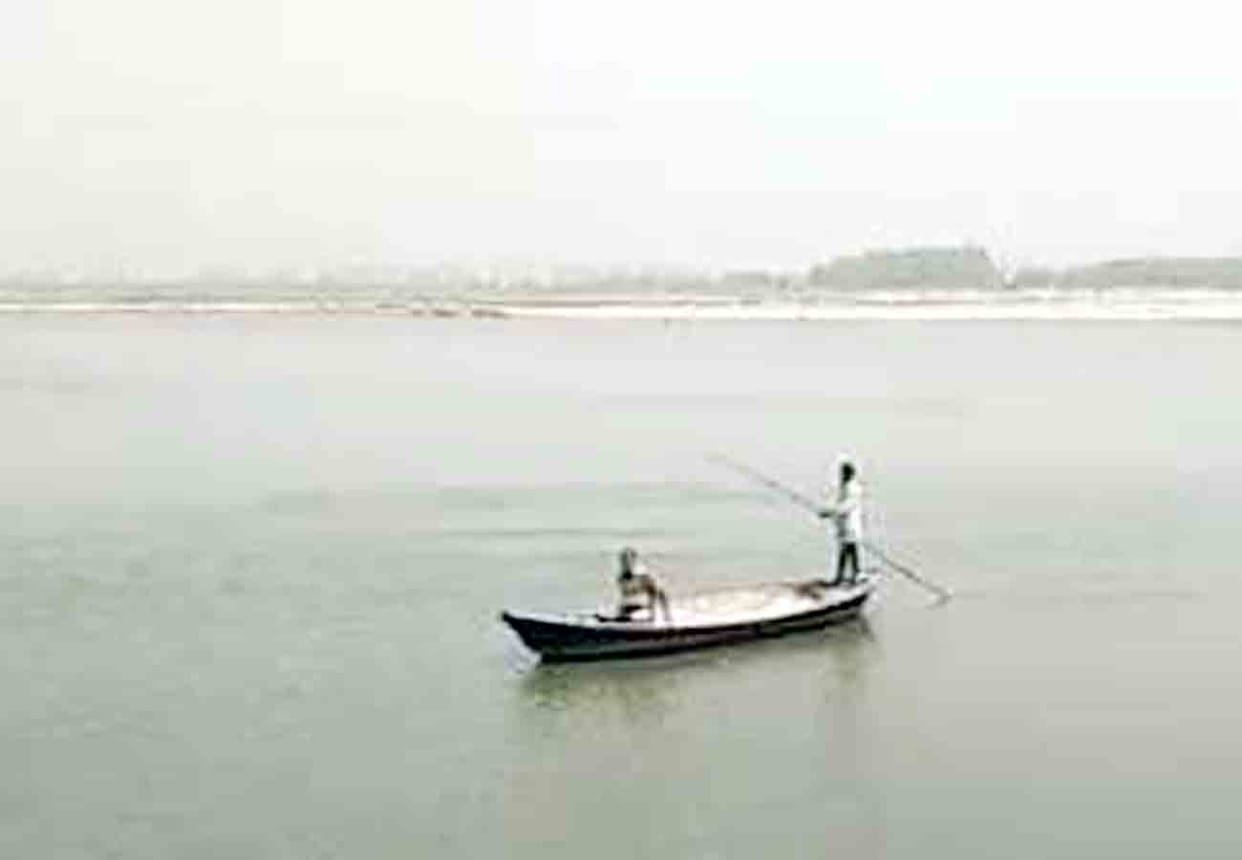 three boys drown in ganga river in fatehpur district