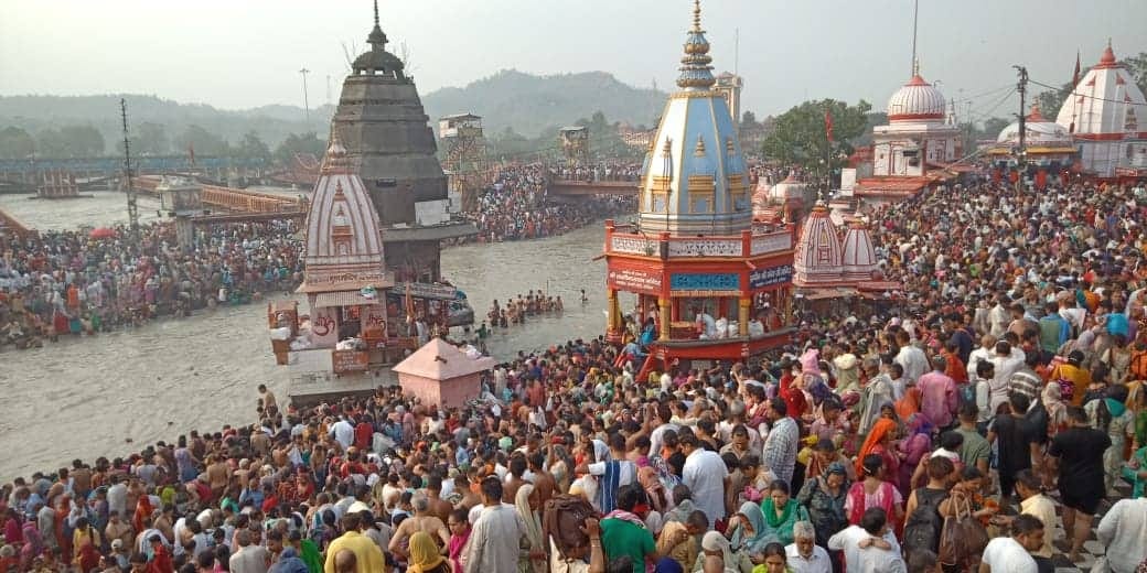 somvati amavasya 2019 heavy rush for ganga snan in haridwar