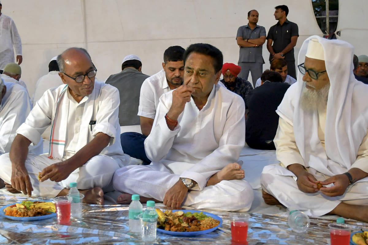 Madhya Pradesh Government Floor Test Live Updates News In Hindi kamalnath supreme court shivraj