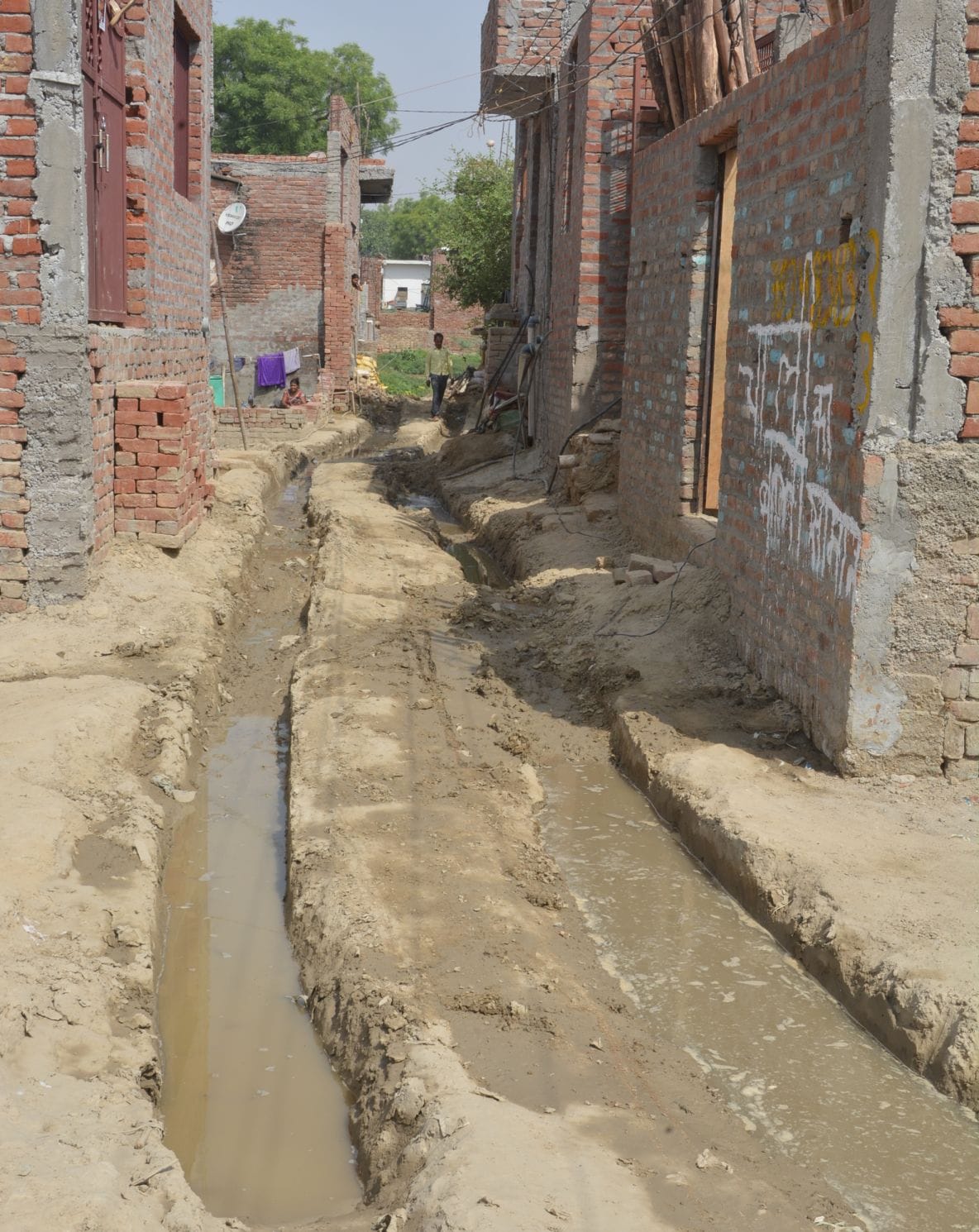नई आबादी नगला पचिया में नहीं घूमा विकास का पहिया