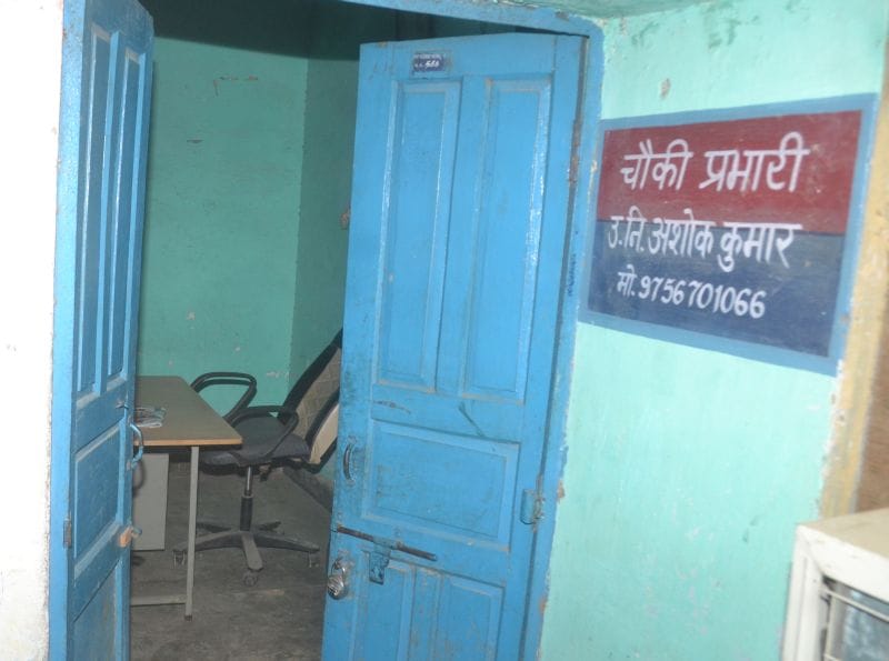 यहां रात में बंद रहती हैं चौकियां