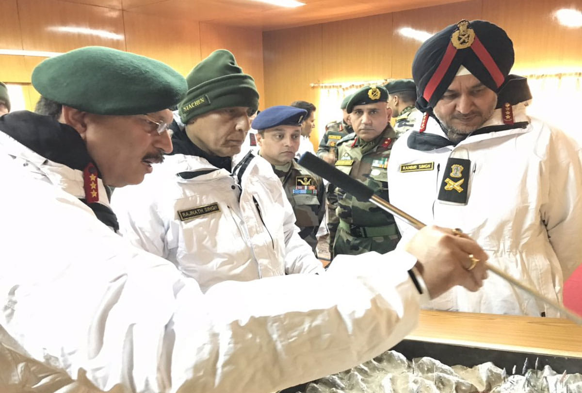 defense minister rajnath singh visit to siachen glacier, kashmir vally and line of control outpost