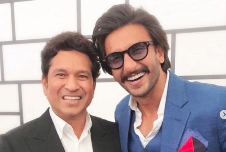 ranveer singh bought sachin tendulkar signed bat