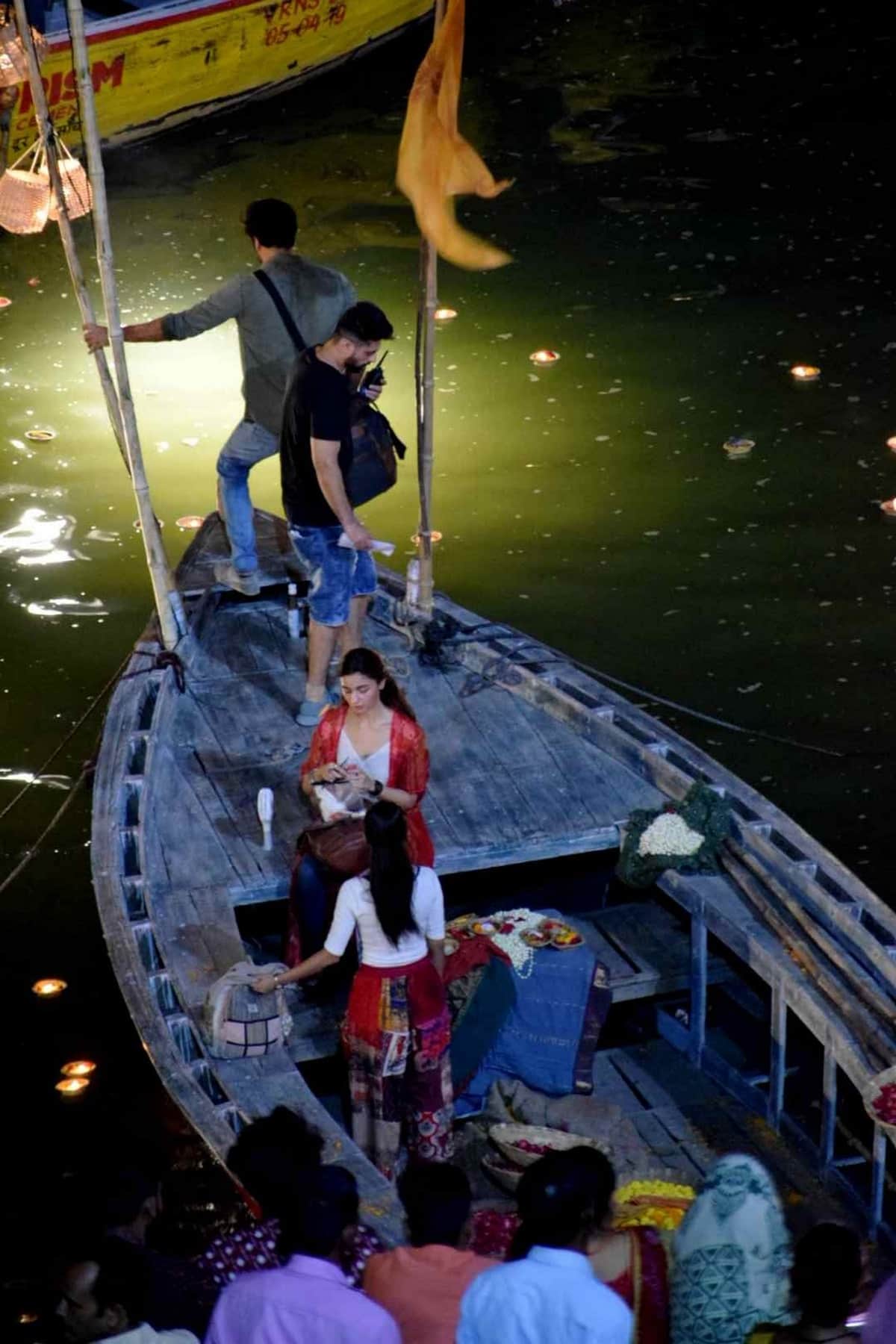 Brahmastra Shooting ranbir alia on chet Singh Ghat of Kashi
