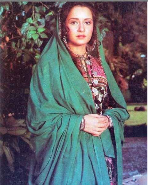 pakistani actress zeba bakhtiar who quit bollywood after gave superhit film henna