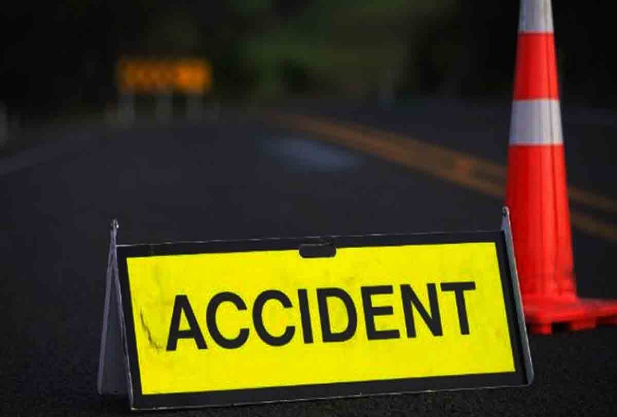 2 people dead, 36 injured in collision between two buses on Raipur-Jagdalpur highway Chhattisgarh