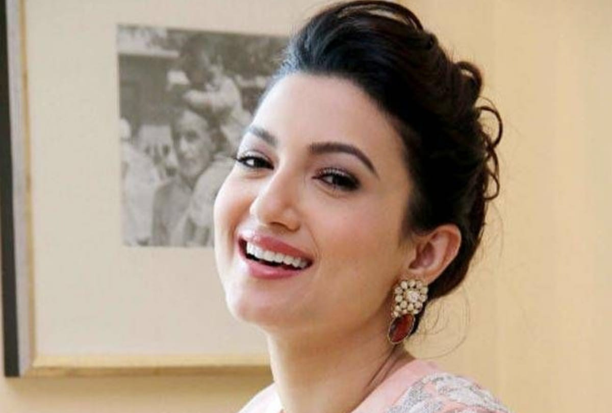 Muslim Actress Gauhar Khan tweet on Eid said  I’m sad this Eid So so sad For every crying heart