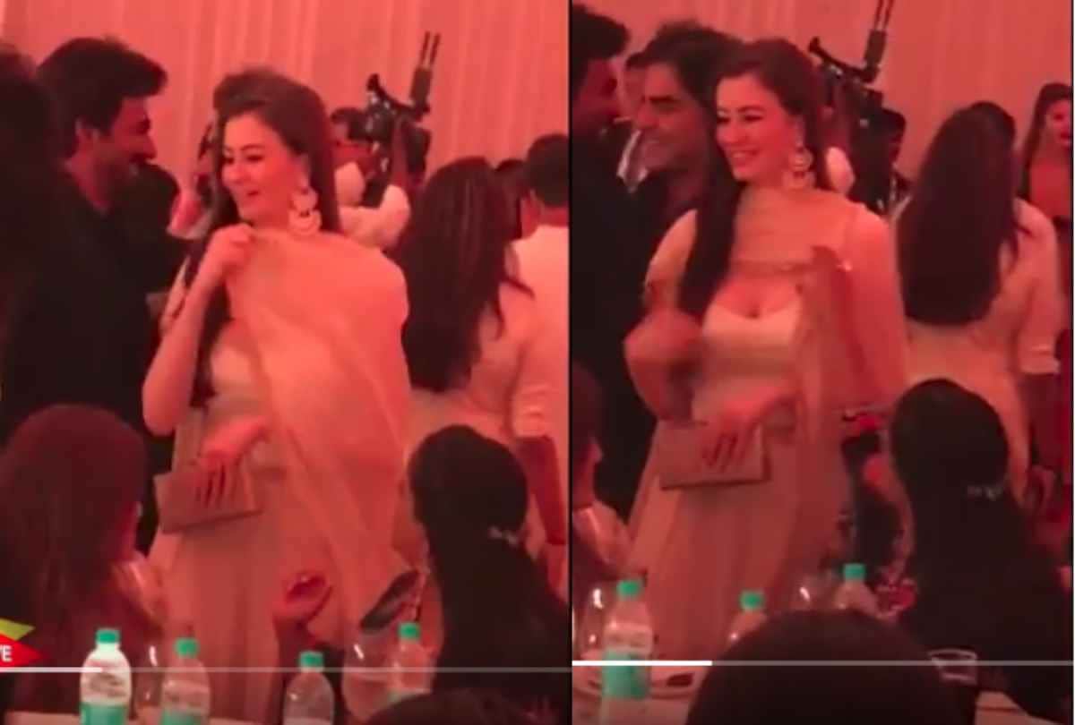 arpita khan asked to arbaaz khan girlfriend pull down your dupatta at baba siddique iftar party