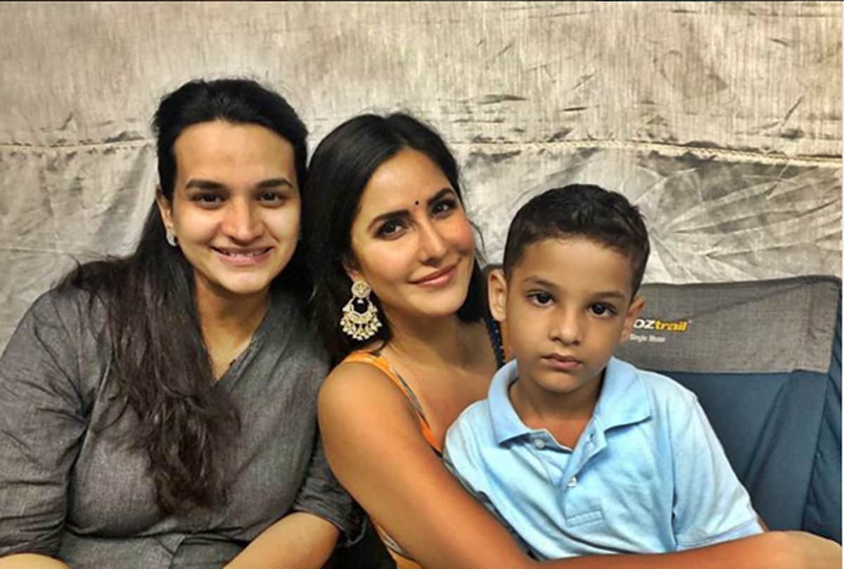 Before Bharat release Katrina Kaif flaunted her no make-up look With Prarthana Chadha Ajmani kid