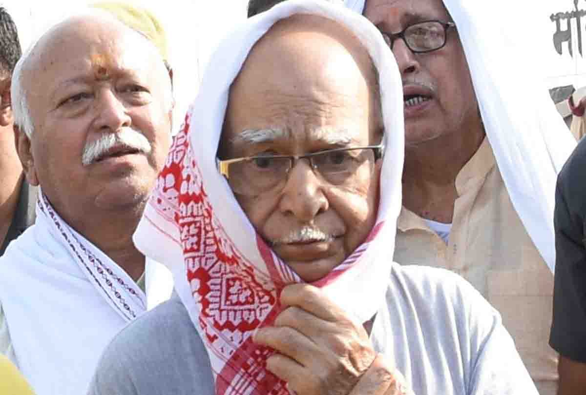 why you listen carefully every word said by rss chief mohan bhagwat