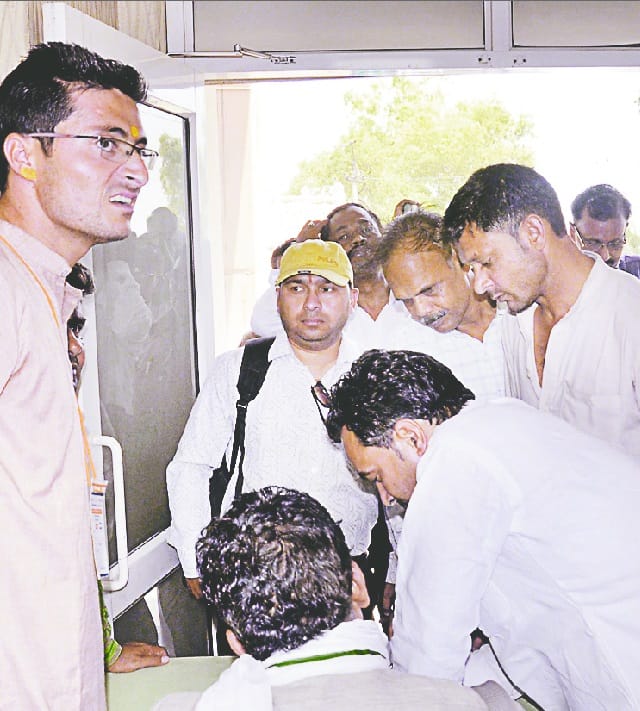 samg pramukh ke aane par suraksha chaak choband