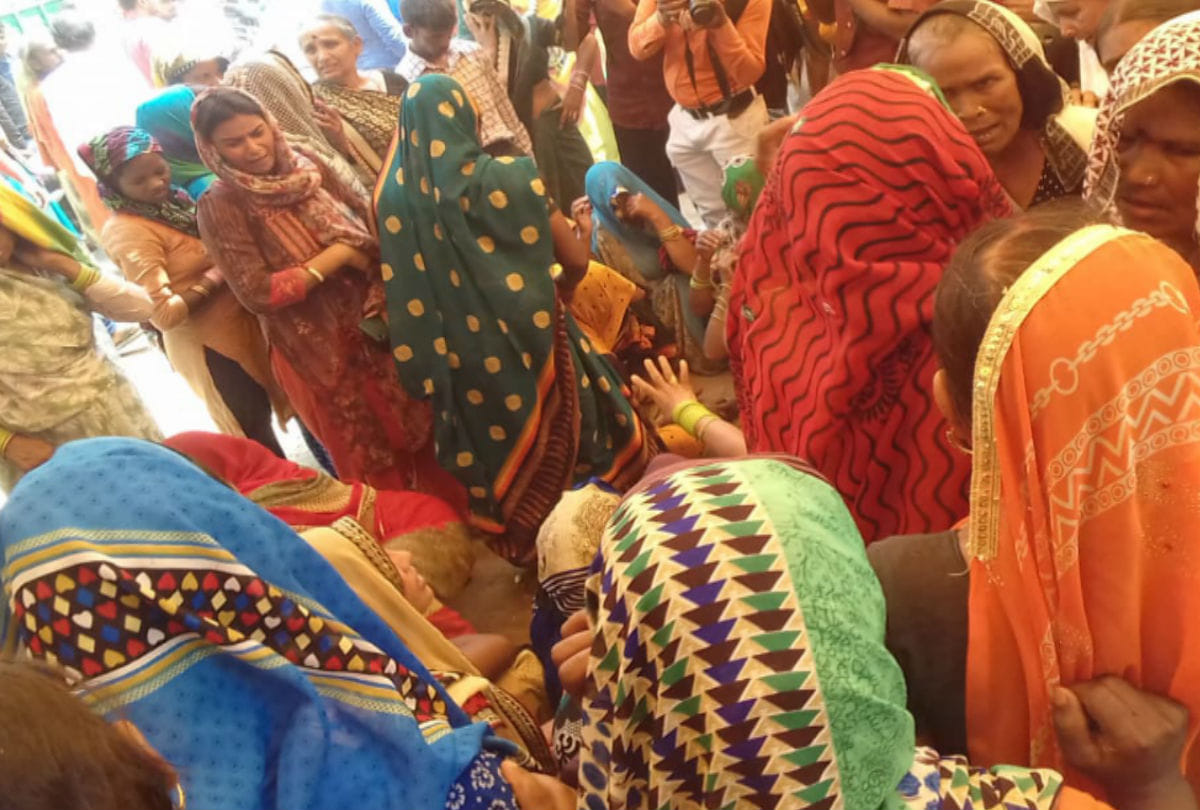 family members create ruckus in sealed hospital after woman death in agra
