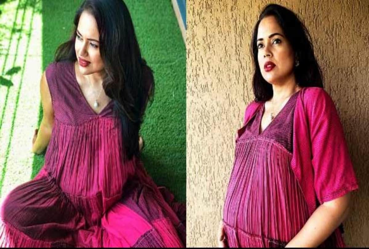 Sameera Reddy nails maternity fashion on Goa holiday